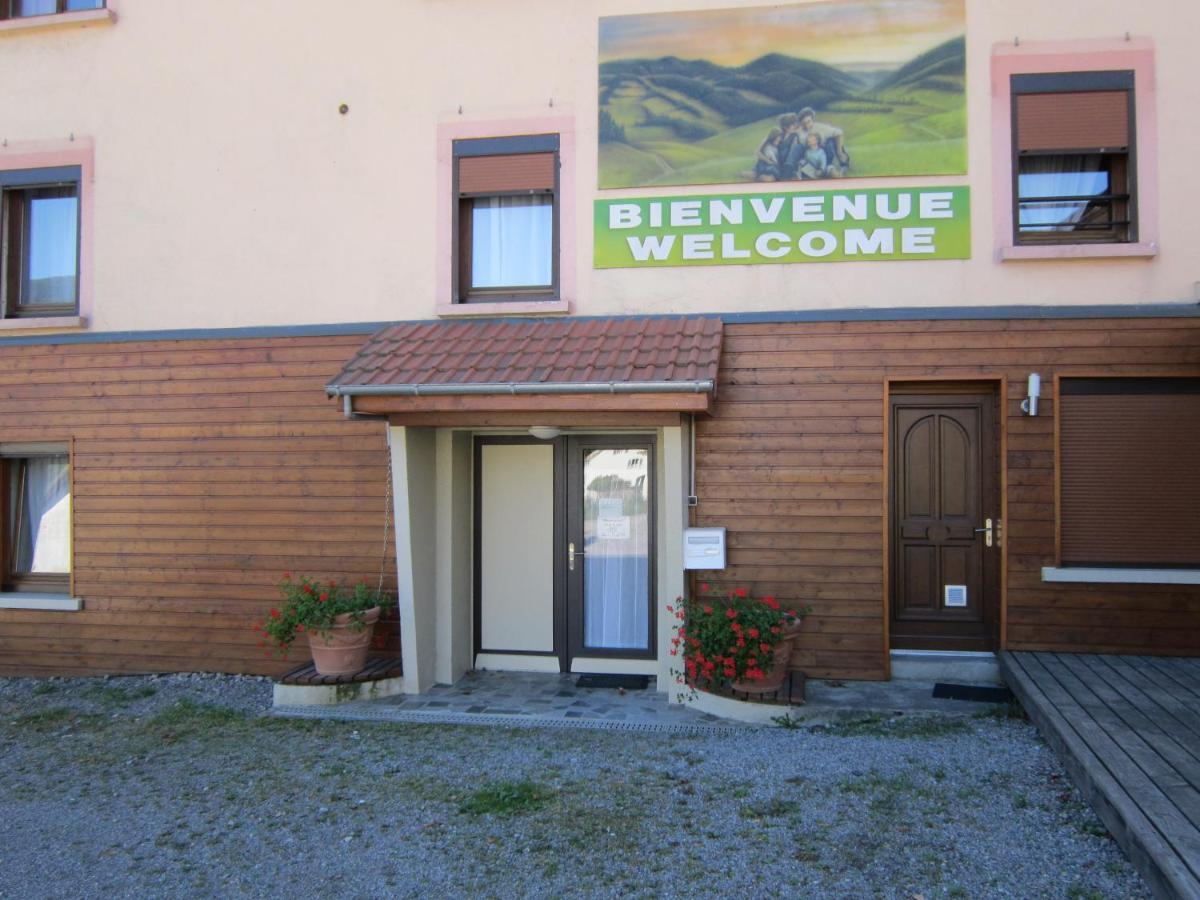 Bonsejour Aparthotel Saint Maurice sur Moselle Bagian luar foto