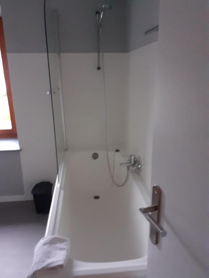 Bonsejour Aparthotel Saint Maurice sur Moselle Bagian luar foto