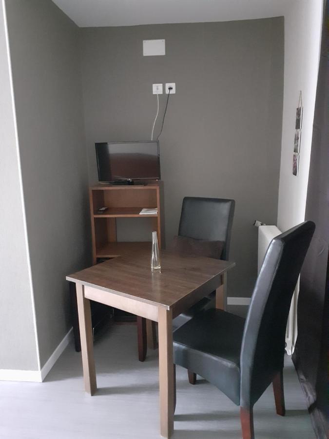 Bonsejour Aparthotel Saint Maurice sur Moselle Bagian luar foto