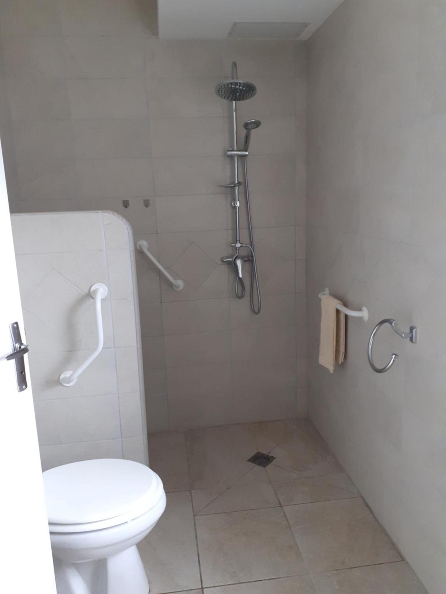 Bonsejour Aparthotel Saint Maurice sur Moselle Bagian luar foto