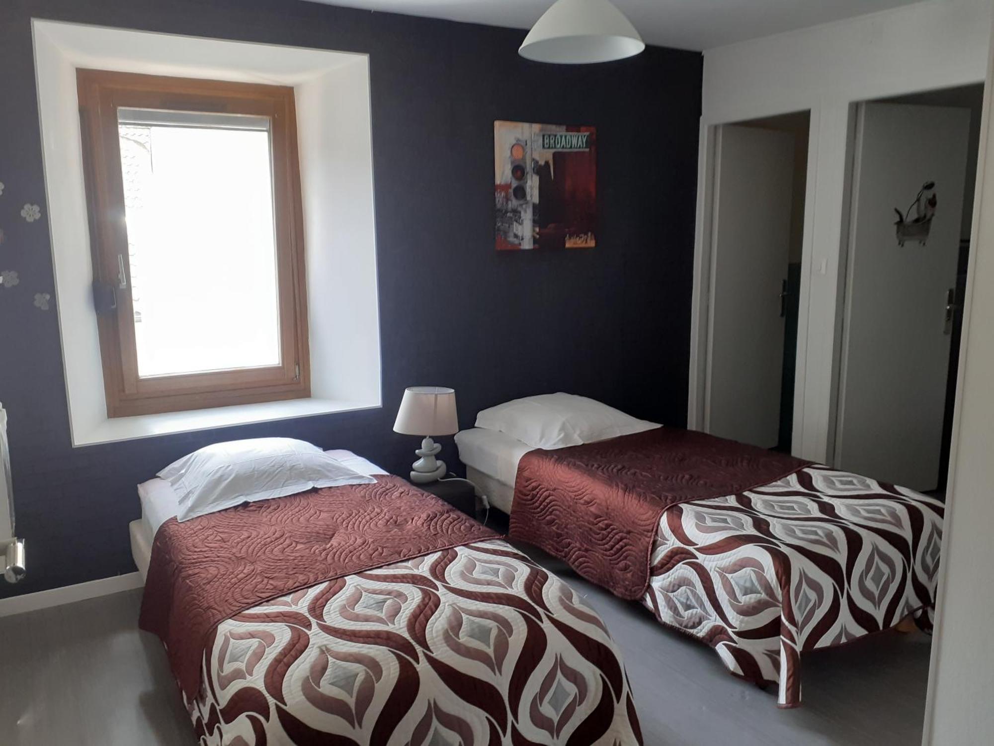 Bonsejour Aparthotel Saint Maurice sur Moselle Bagian luar foto