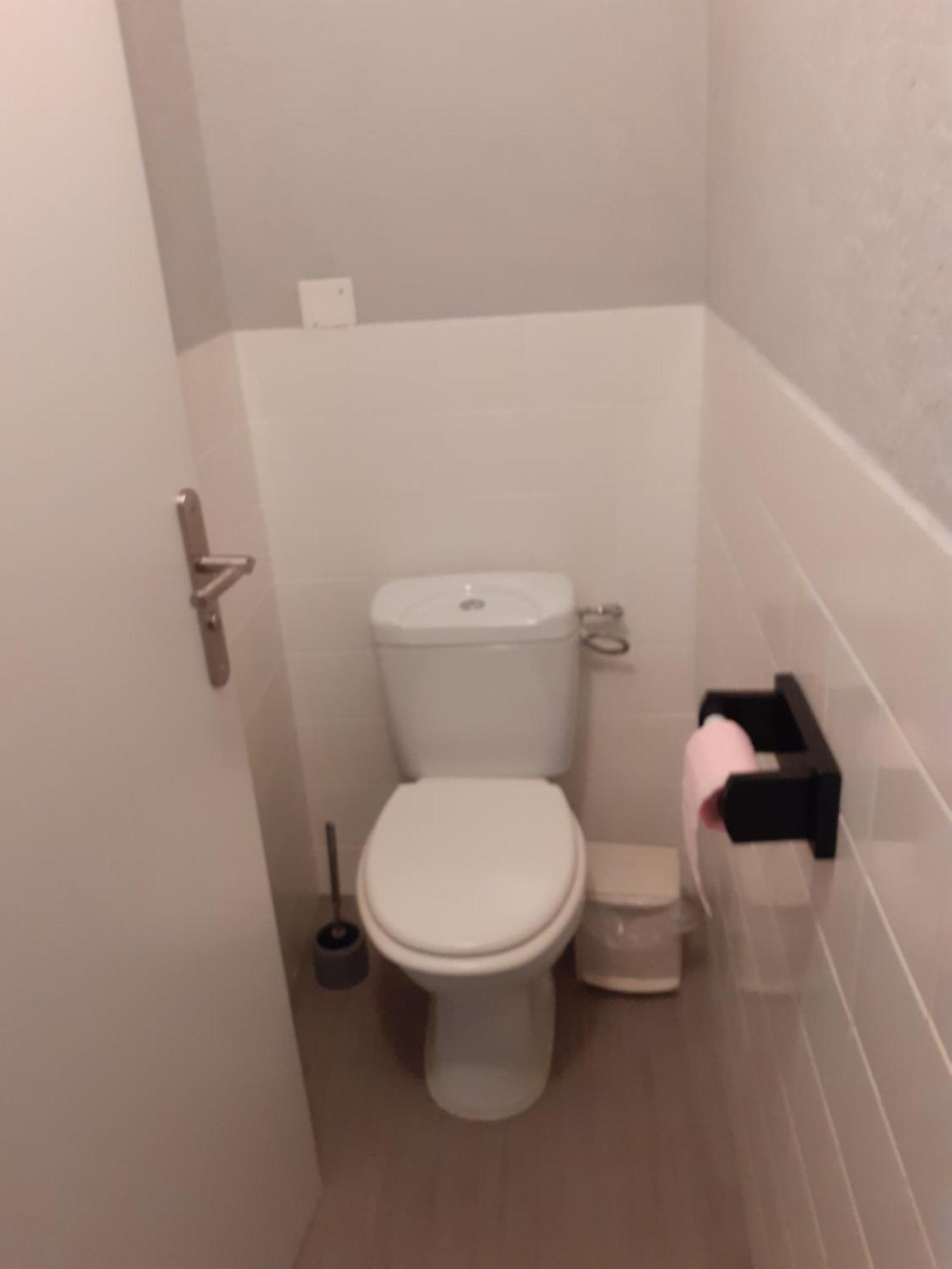 Bonsejour Aparthotel Saint Maurice sur Moselle Ruang foto